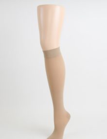 knee high compression stockings